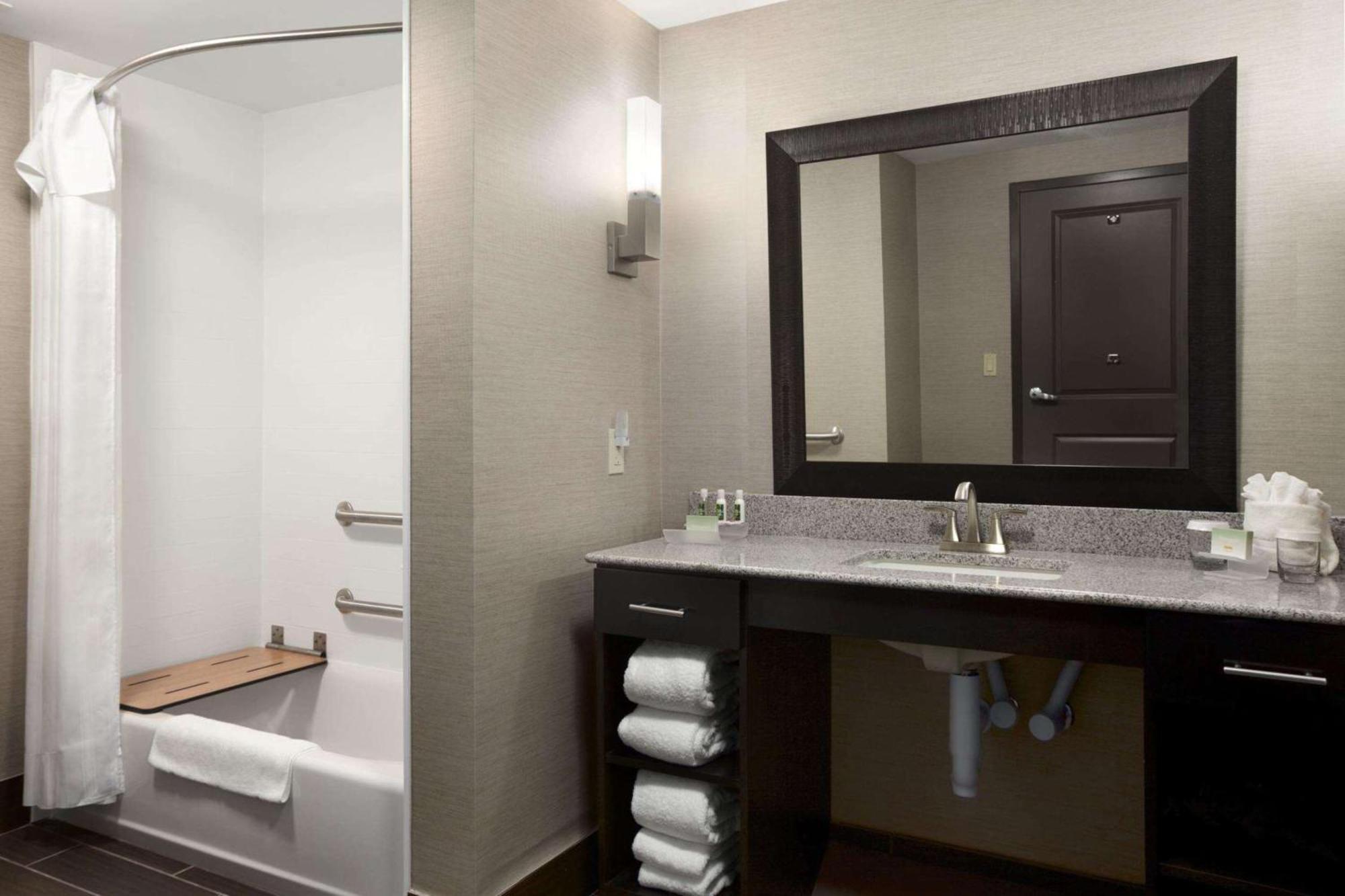 โฮมวูด สวีท บาย ฮิลตัน โคลัมบัส/โอเอสยู Hotel ภายนอก รูปภาพ